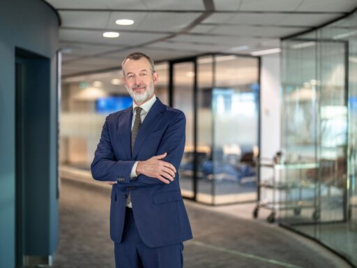 Boudewijn Siemons elected to the IAPH board as vice-president for Europe cover