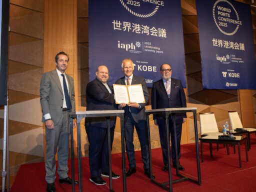 IAPH and Cruise Lines International Association sign MOU to strengthen cooperation on sustainability, shore power and future-ready port planning cover